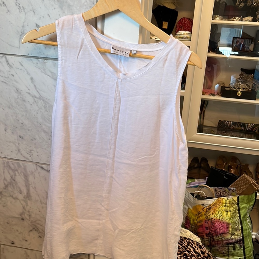 White top